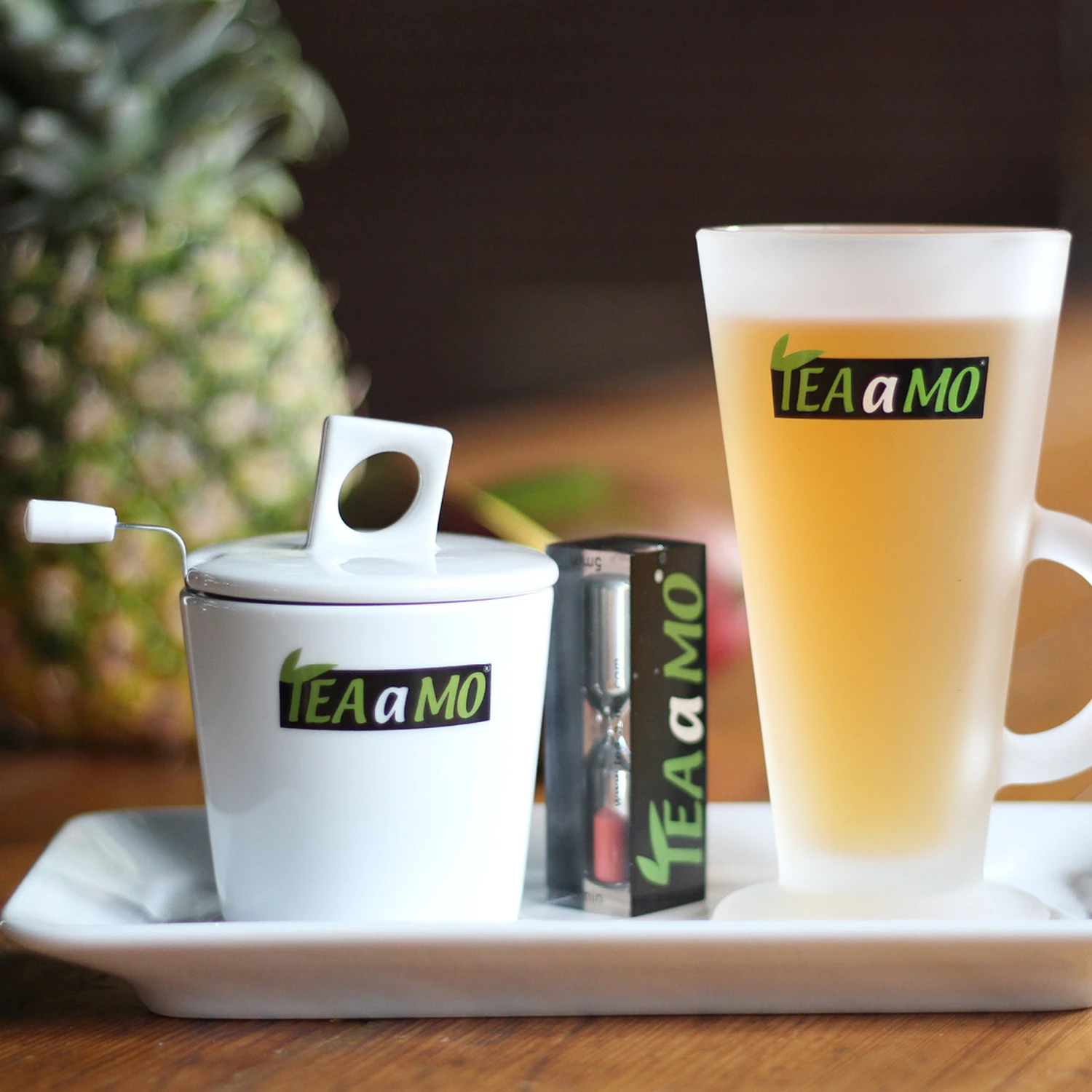 Cafe SweetUP - Handgemachte Waffeln & Kaffee - Frisch gepresste Säfte – Orange, Apfel & mehr